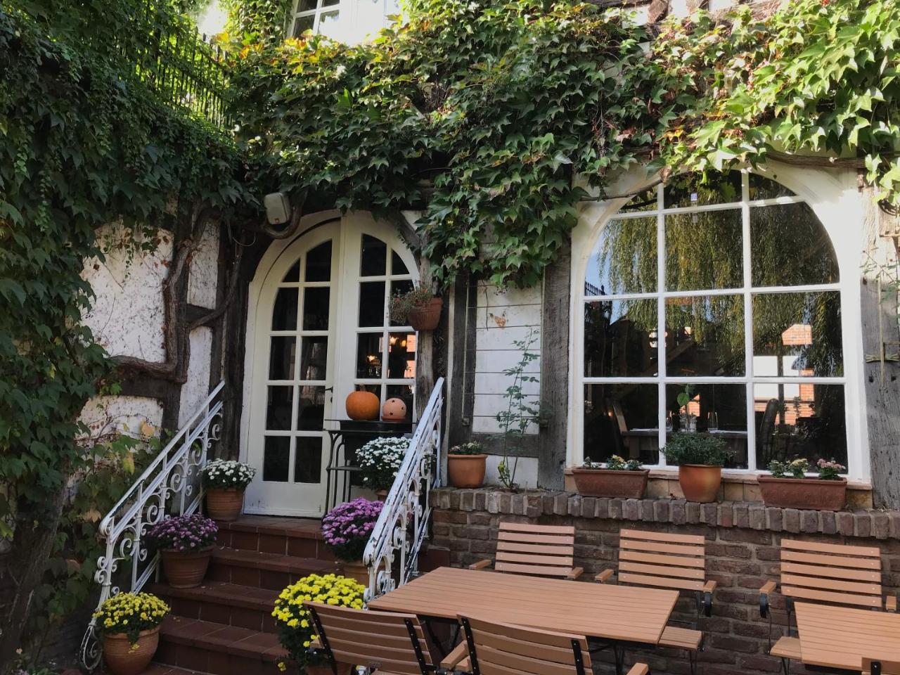 Hotel St. Vinzenz Kerpen  Exterior foto